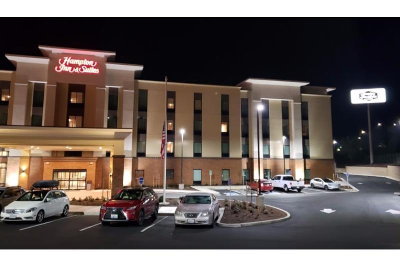 Hotel Hampton 3*